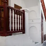 Elena &