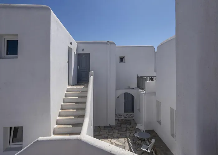 Elena & Ornos (Mykonos)