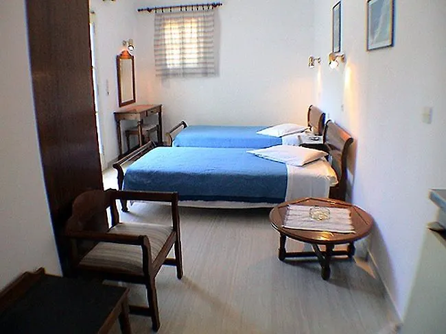 Aparthotel Elena & 3*