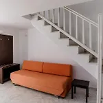 Aparthotel Elena & 3*