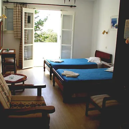 Elena Studios&suites 4*