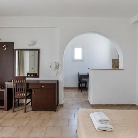 Elena & Apartmanhotel Ornósz