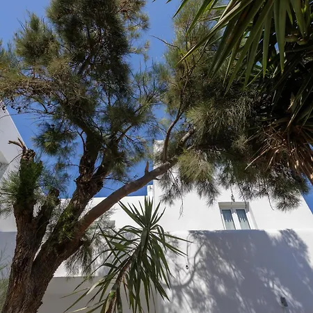 Apartmanhotel Elena & 3*