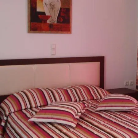 Apartmanhotel Elena & 3*