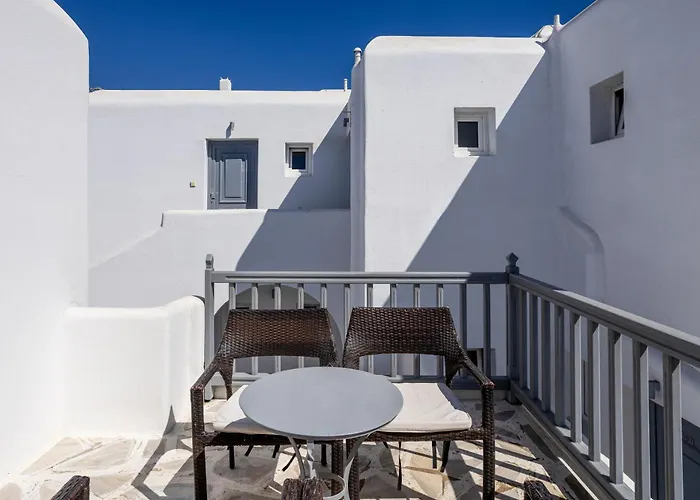 Apart Otel Elena & 3*